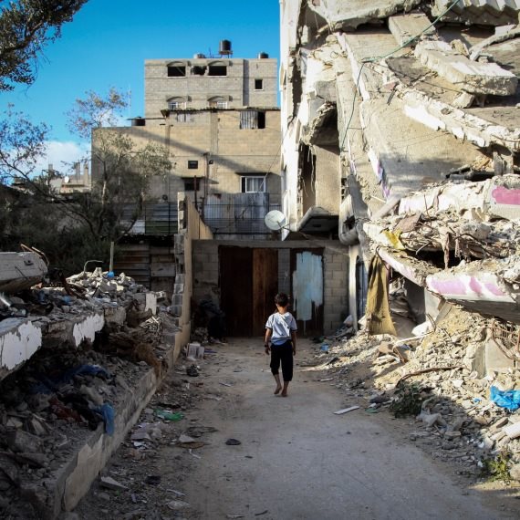 כיצד משקמים את עזה?