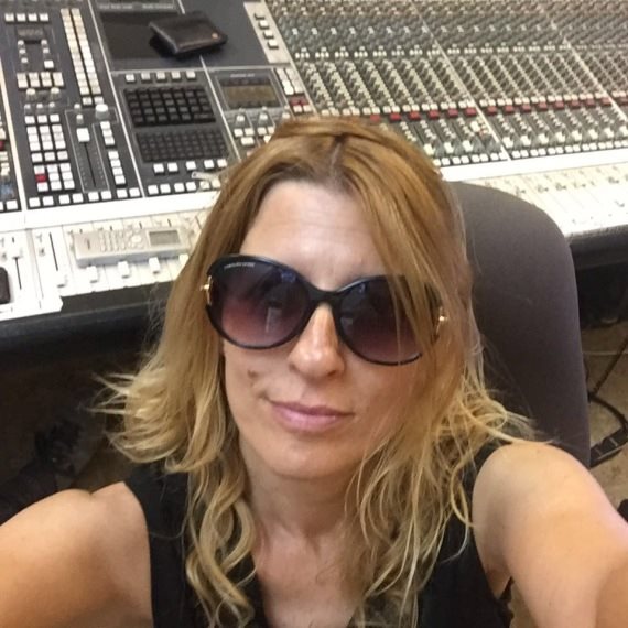 הזמרת דנה ברגר