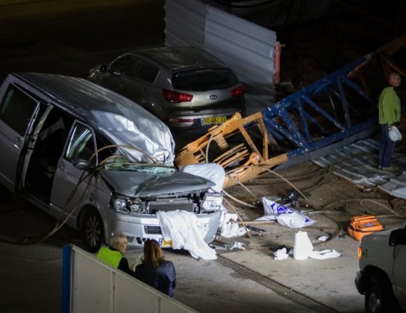 קריסת מנוף בכפר סבא