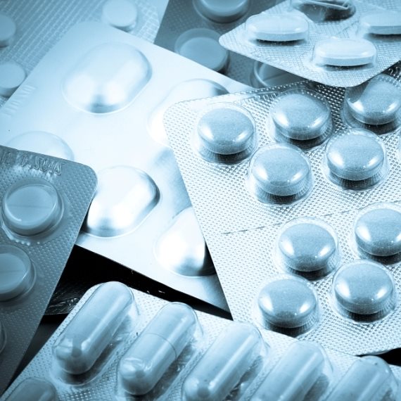 מכור לתרופות מרשם