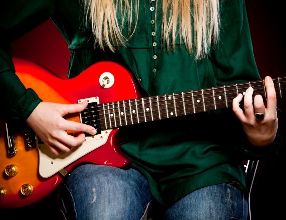 יומולדת בלבונטין