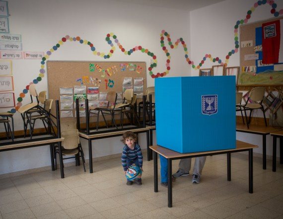 הקלפיות עומדות לשנות כיוון?