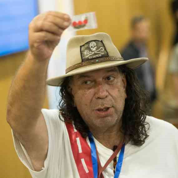 עמי פינשטיין