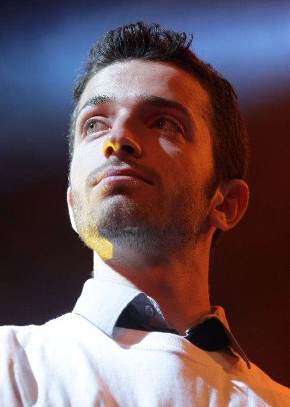 לאון שניידרובסקי