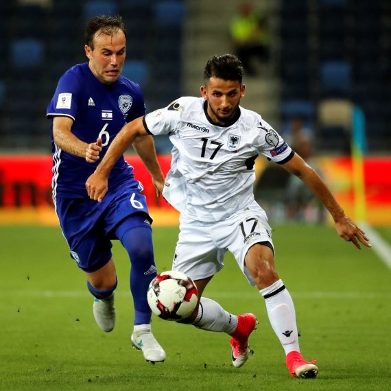 צילום ארכיון ביבראס נאתכו במדי הנבחרת