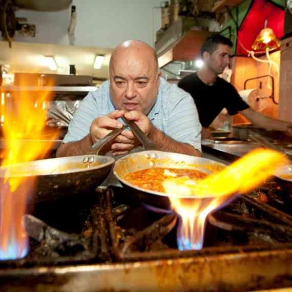 ד"ר שקשוקה - בינו גבסו