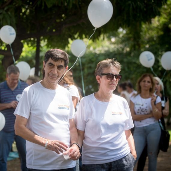 לאה ושמחה גולדין