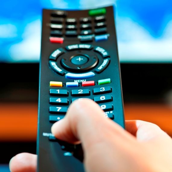 איך ייגמר הסכסוך של א' מול הוט?