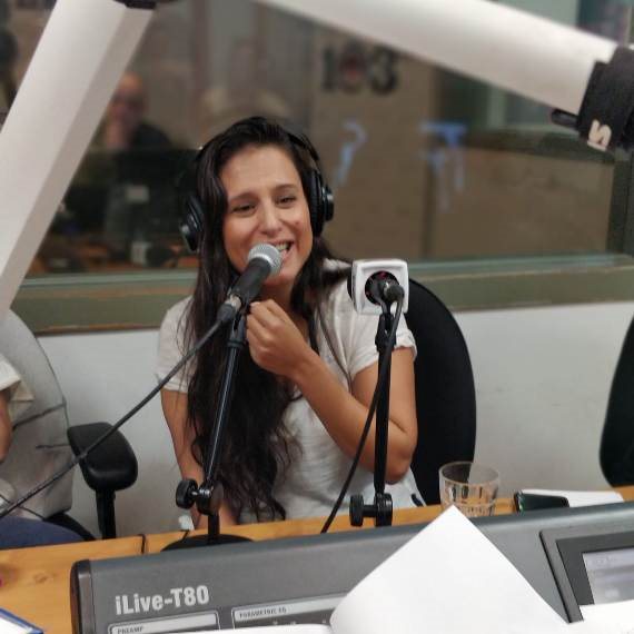 מירי מסיקה מתארחת באולפן