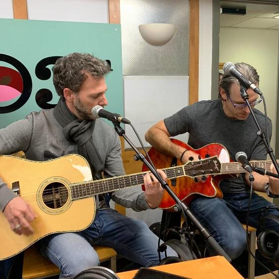 'סינרגיה' באולפן