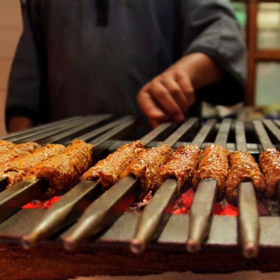 שני שיפודים לכאב ראש