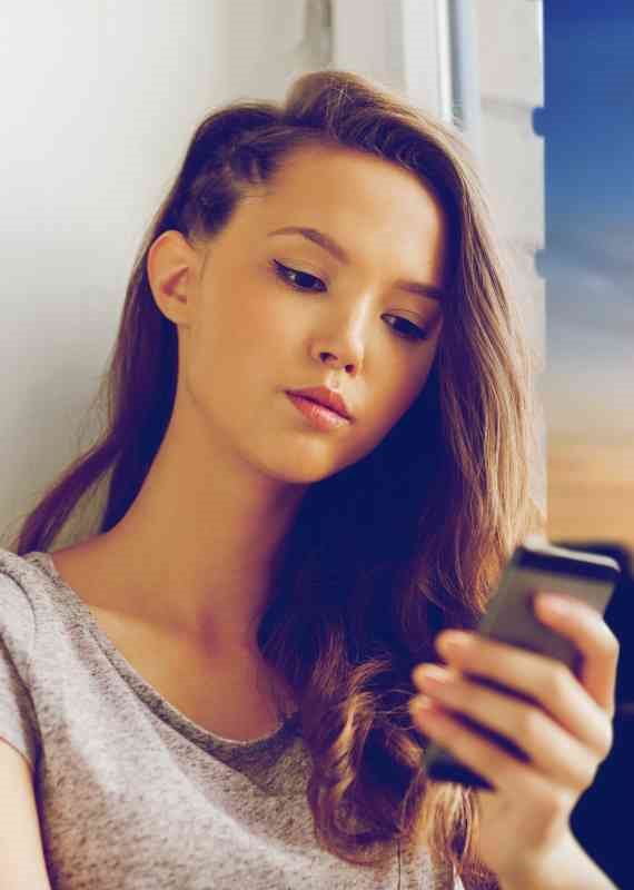 למצולמת אין קשר לנאמר