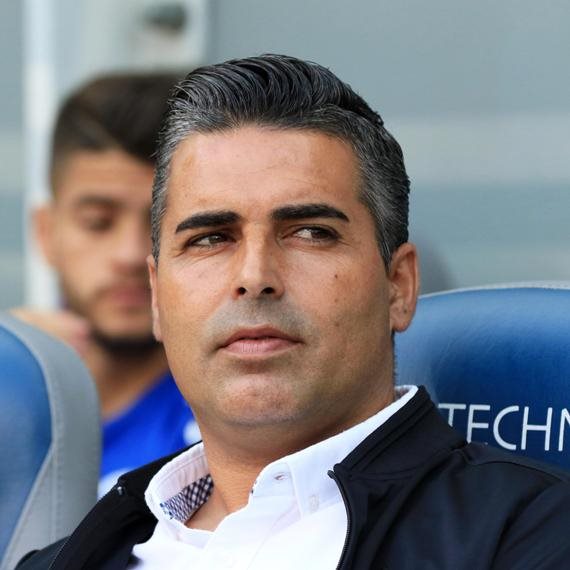 הפועל חיפה הצליחה לעשות זאת. חיים סילבס, מאמן הפועל חיפה