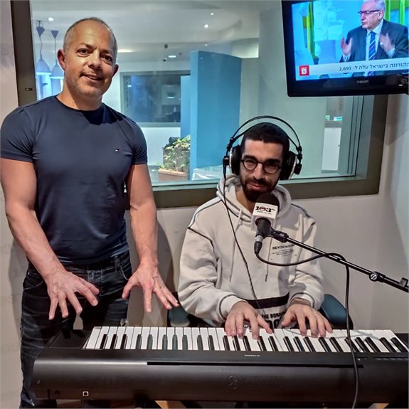 חנן בן ארי ורז שכניק