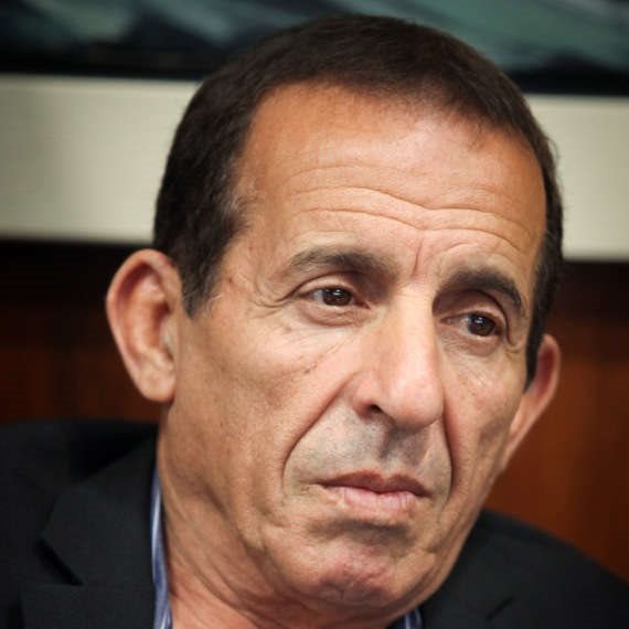 אביהו מדינה