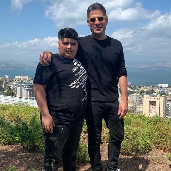 גדעון אוקו ודקל וקנין