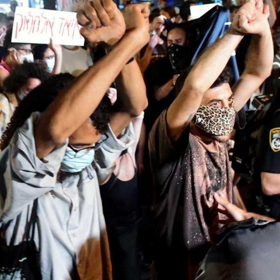 מאזין: "לשמאל אין פתרון"