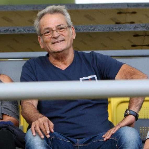 יעקב בוזגלו