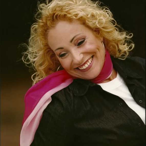 ריקי גל בפרויקט מיוחד לרדיו 103fm