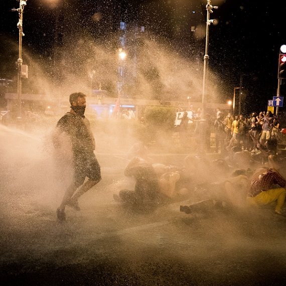 הפגנת המחאה שהפכה אלימה