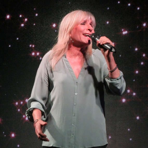 הזמרת אילנית