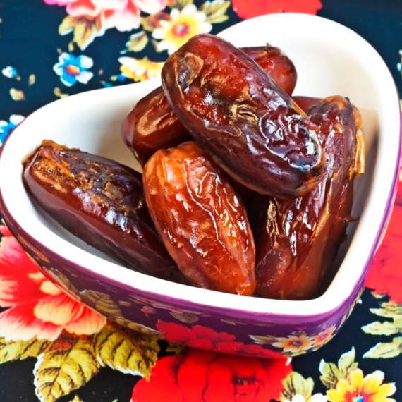 הזמינו תמרים