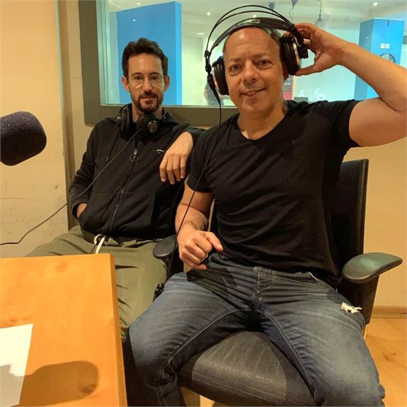 עברי לידר ורז שכניק