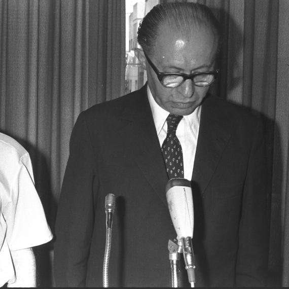 ראש הממשלה המנוח, מנחם בגין