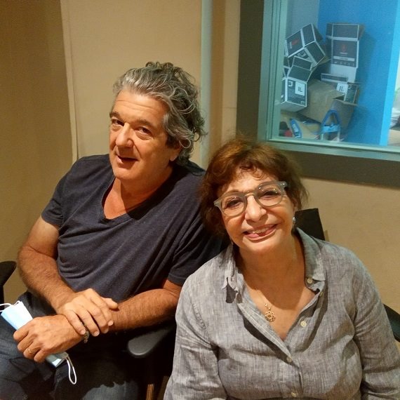 אבי קושניר חוגג יום הולדת 60 באולפן של רבקה מיכאלי