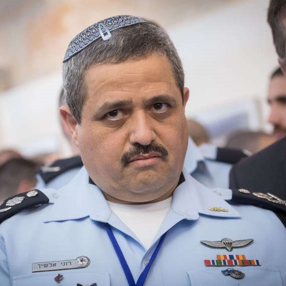 מפכ"ל המשטרה לשעבר, רוני אלשיך