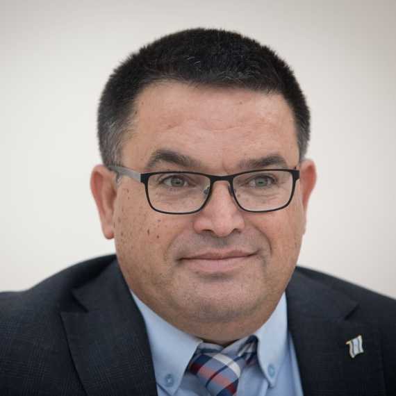 השר מיכאל ביטון