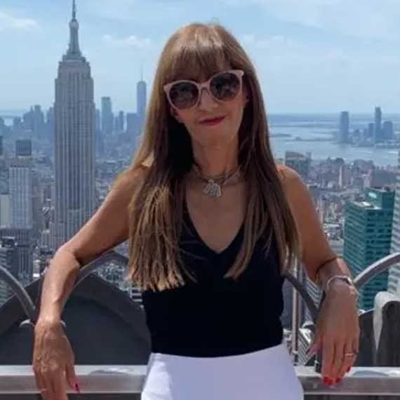 אפרת עזור, 2020-1970