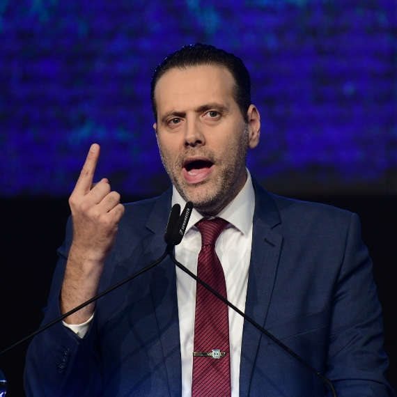 התנועה לאיכות השלטון נגד מיקי זוהר