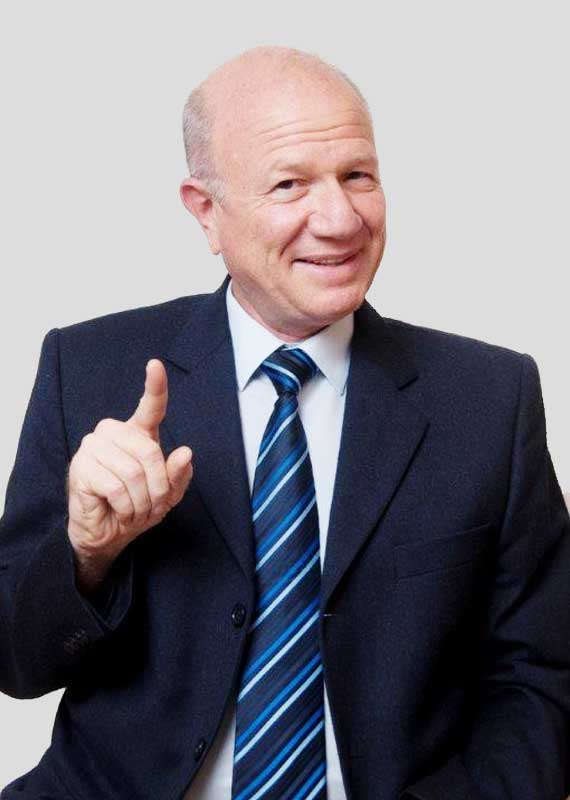 נחמיה שטרסלר