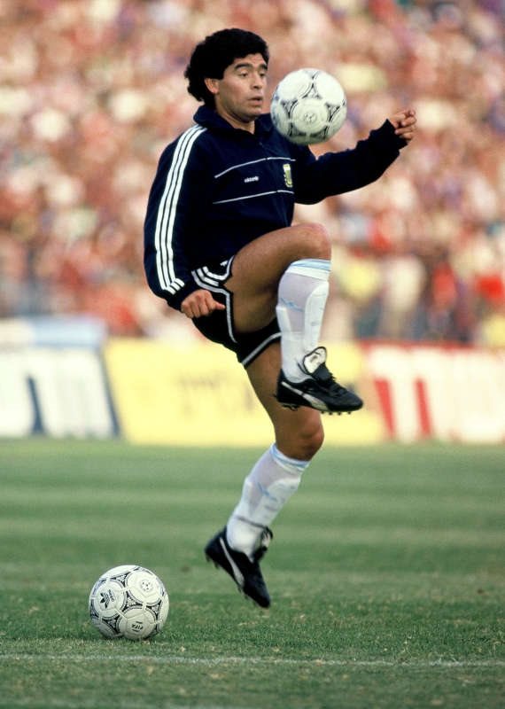 דייגו ארמנדו מראדונה