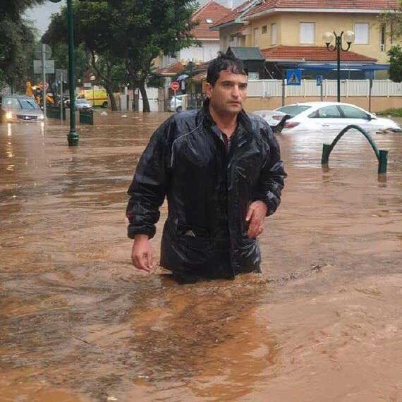 ראש עיריית הוד השרון אמיר כוכבי