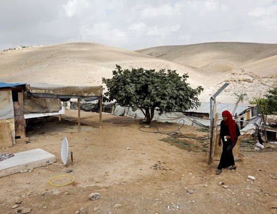 חאן אל אחמר