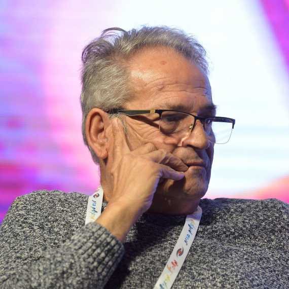 יעקב בוזגלו