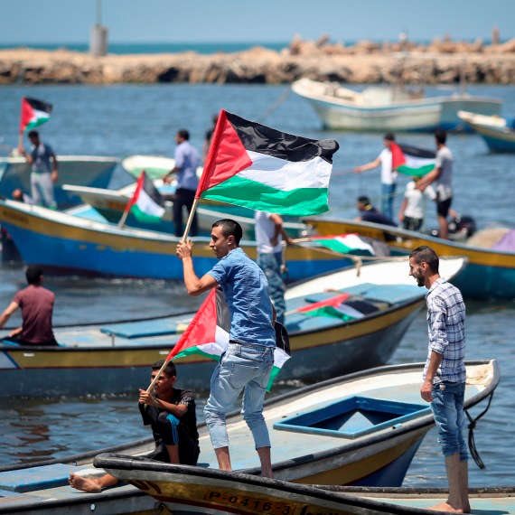 הרבה דגים בים של עזה