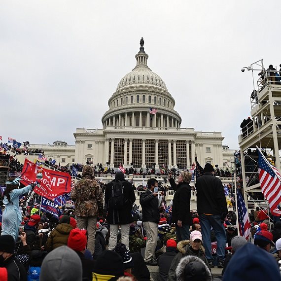 מהומות בארה"ב: "אסור להתפלא שזה קרה"