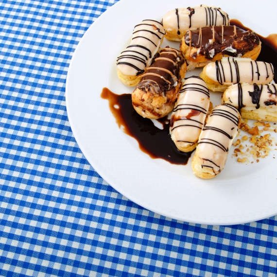 גם מתוקים הם סוג של נחמה