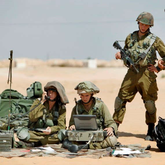 חיילי צה"ל. למצולם אין קשר לנאמר