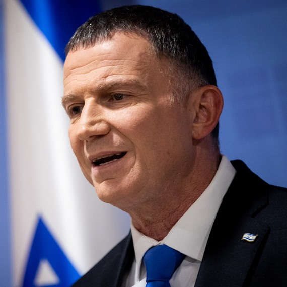 יולי אדלשטיין