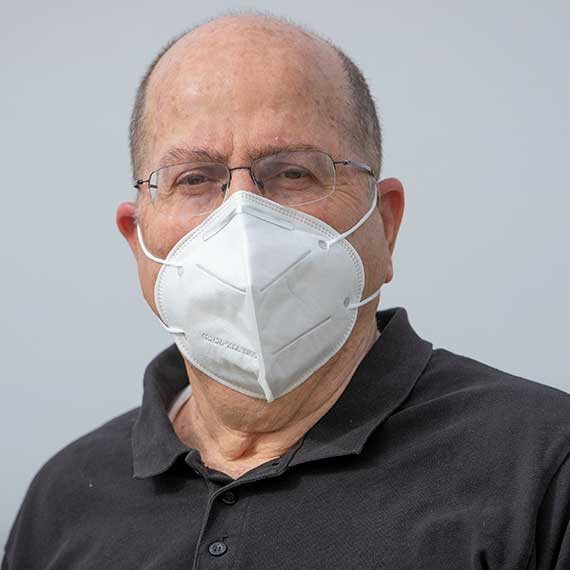 משה בוגי יעלון