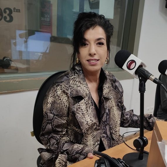 דקלה לייב באולפן