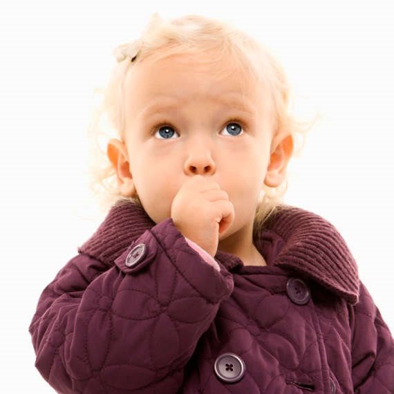 כיצד מטפלים בעיכוב בדיבור?