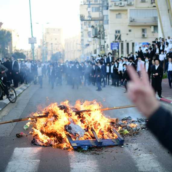 מתוך המהומות בבני ברק