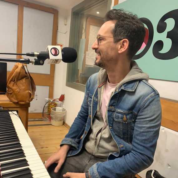 עברי לידר באולפן 103fm