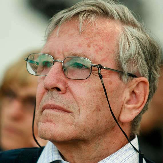 עמוס עוז ז"ל