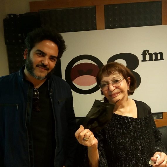 גיא מזיג באולפן עם רבקה מיכאלי